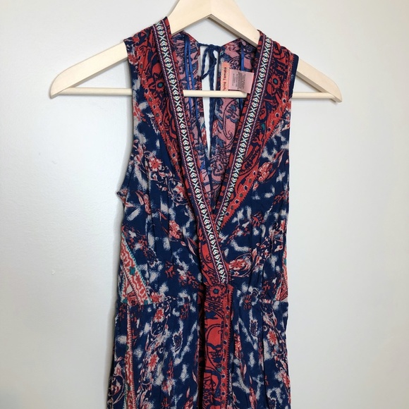Flying Tomato Cross Over Paisley & Floral Dress - Picture 8 of 15
